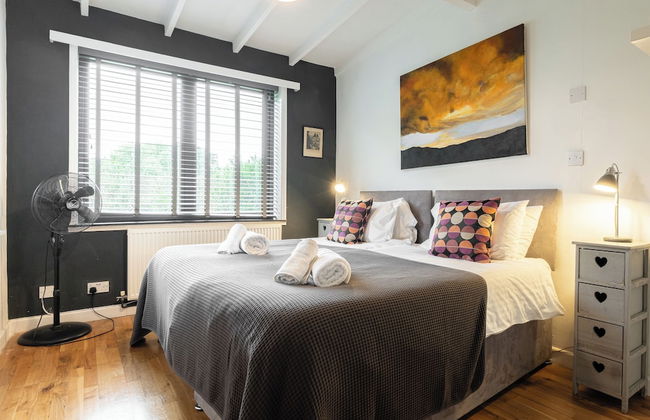 Parsons Pleck-6BD with Swimming Pool - Foto 1