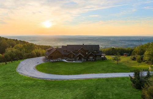 Pinnacle Pointe by Relaxtay 600 Acre Private Luxury Estate with Spa, Pool, Theater and Lake - Foto 42