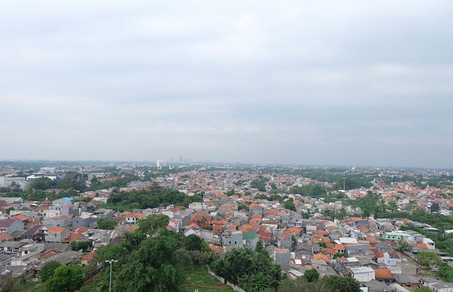 Nice And Strategic Studio Kebagusan City Apartment - Foto 1