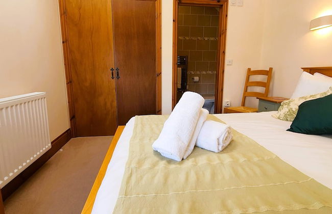 The Victorian Barn self catering holidays with pool & hot tubs - Photo 75