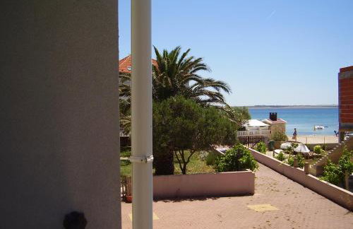 Water view brand new Apartment, short stroll to beach, peaceful! - Foto 13