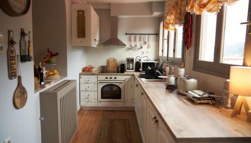 Dandy Villas Dimitsana - a family ideal charming home in a quaint historic neighborhood - 2 fireplaces for romantic nights - Foto 5, stove, pet friendly, toaster, minibar