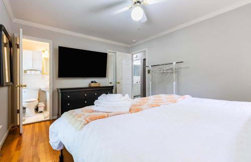 Southern Charm 2BR Greensboro Nest - Foto 13