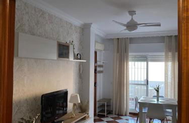 Coqueto apartamento céntrico con terraza y parking - Foto 14