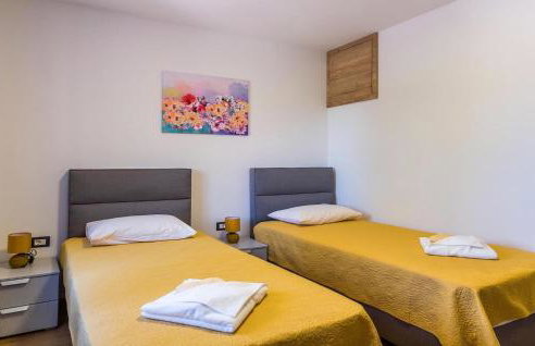 Gorgeous Home In Sajini - Foto 32