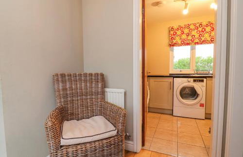 Manor Wood - Photo 22