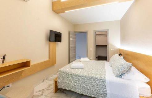 Amazing Apartment In Boscoreale - Photo 16