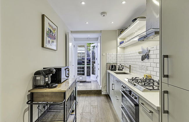 Clapham Oasis: 1 Bedroom, Sauna, Garden Retreat - Foto 5