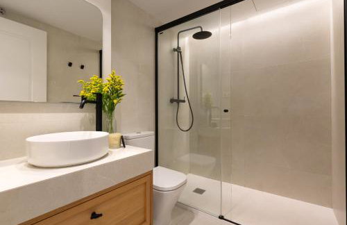 Donoso Cortes & Free parking by ELE Apartments - Photo 35