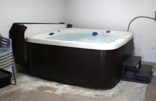 Rose Rock Mountain View - Pet Friendly - Fireplace - WiFi - Hot Tub - Washer - Dryer - Foto 24