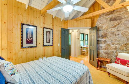 Tranquil Highlands Cottage with Fire Pit and Stream! - Foto 21