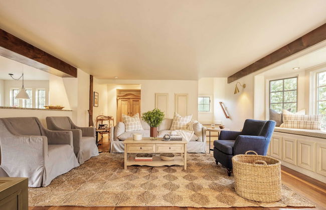 Cortland by Avantstay Charming Heritage Estate w/ Private Lake & Pool - Foto 17