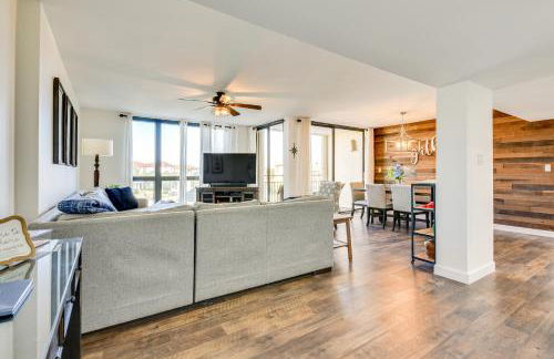 Airy Destin Condo with Pool - Walk to Private Beach! - Foto 4