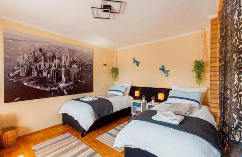 GADD Ferienwohnung 001 Glück an der Donau # Best Deluxe Stay 24#7 Check in - Foto 7