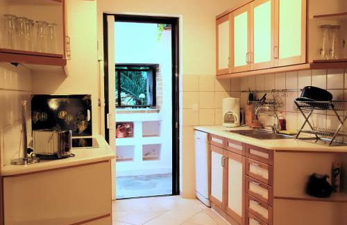 Blumenhaus (Spiti Louloudia) - Foto 8