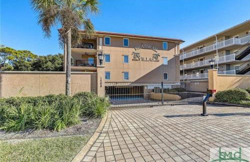Unique 3BR, 1 of 5 Condos w/Huge Poolside Patio, Steps to Beach & Pier, Gated - Foto 39