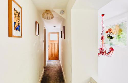 Gordy Hall -Sea facing Welsh cottage with stunning views - Photo 9