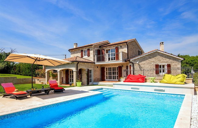 Villa in Porec With Private Pool & Garden - Foto 41