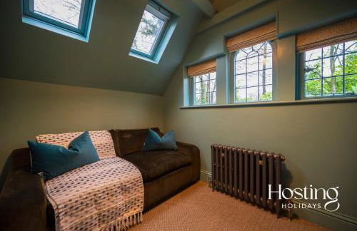 The Writers Retreat - Photo 49