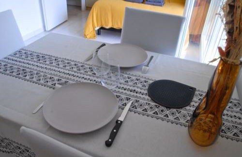 Joli studio avec grande terrasse et parking - Foto 7