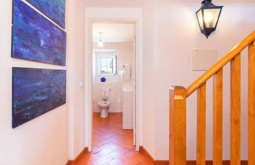 Cottage with Pool,Gourmet BBQ,Wood Oven&Games Barn - Foto 34