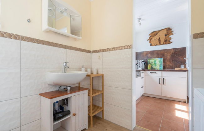 Snug Bungalow in Insel Poel Germany near Beach - Photo 15