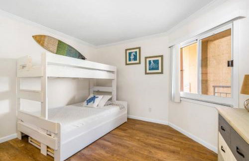 Hutchinson Island Beach Condo - Photo 8