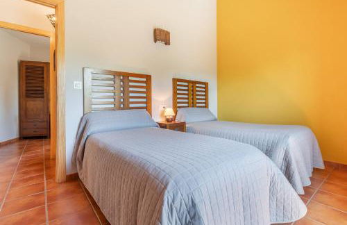 Apartamentos Fuentes de la Hoz - Foto 23