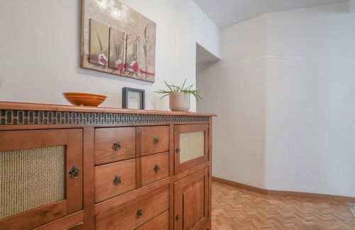Bright cozy 2BD - OPERA area - Photo 25