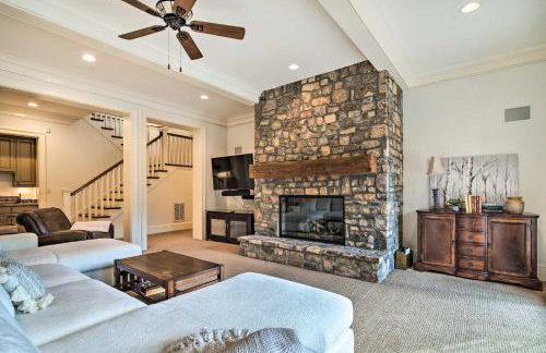 Mountain Views! Home in Brights Creek Golf Club - Foto 10