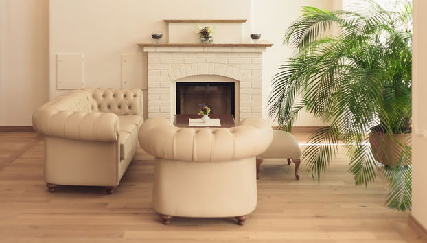 Coin salon dans le hall