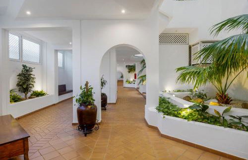 Apartamento de 2 dormitorios en Las Gaviotas - Puerto Banús - Photo 24