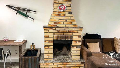 Casa Triplex com 03 Suítes, Cond no Centro Gramado - Foto 3