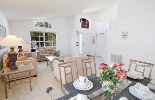 Private Pool Home at Seasons Community - Foto 4