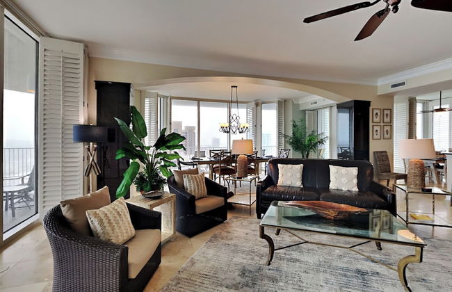 Mediterranean by Southern Vacation Rentals - Foto 40