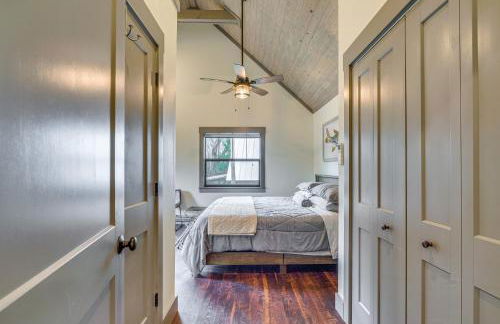 Riverfront Fishers Paradise in Florida with Dock! - Foto 8