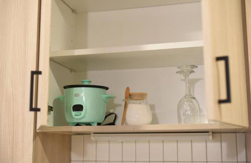 LUX Studio King Bed Free Parking Gym New - Foto 61