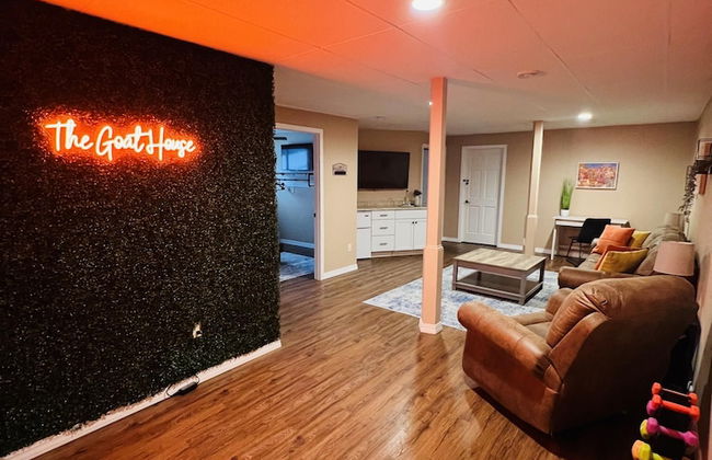 The Goat House Waterfront Hottub 3 Acres - Foto 37