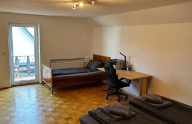 Schöne NEU Renovierte Ferienwohnung - Foto 13