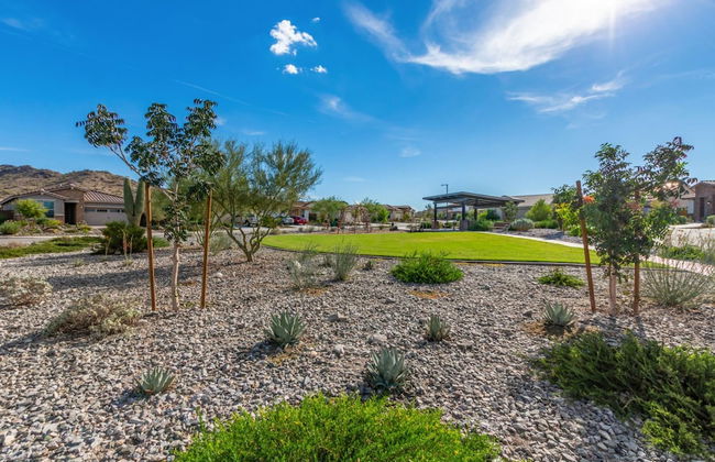 Charming Home in the Desert - Photo 34