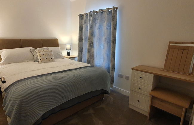 Inviting 2-bed Barn With hot tub Near Muirkirk - Foto 3