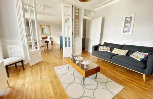 Appt. T3 type Haussmannien vue mer sur port - Foto 7