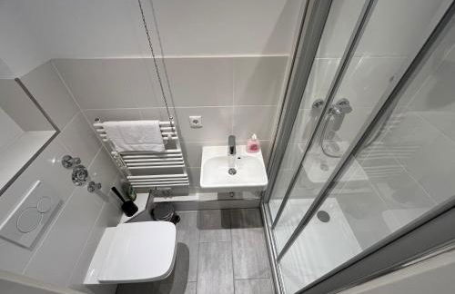 Monteure und Pendler willkommen! Komfortable 2 Zimmer Apartments in der Innenstadt - Foto 21