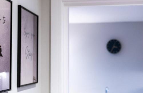 Pluxa Larimar - Spacious Apt with Private Entrance, Workspace & Wi-Fi - Foto 14