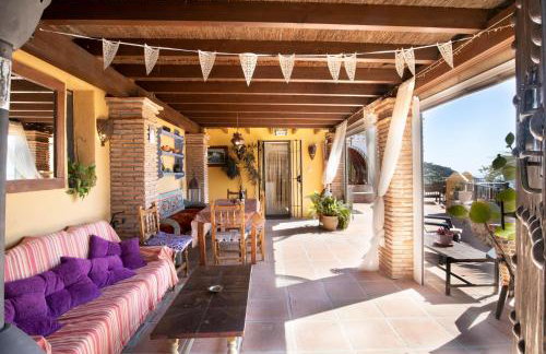Casa Madre Tierra con jacuzzi piscina zona de barbacoa y preciosas vistas - Foto 21