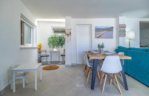 Stunning Home In Benalup-Casas Viejas - Foto 5