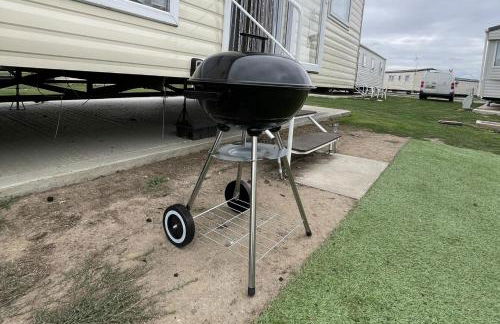 Caravan - Sleeps 10 - Pet Friendly - Parking - Foto 15