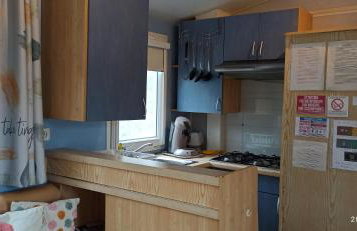 Mobil-home lumineux et climatisé avec piscine et jardin cadre paisible pour famille ou couple - Foto 7