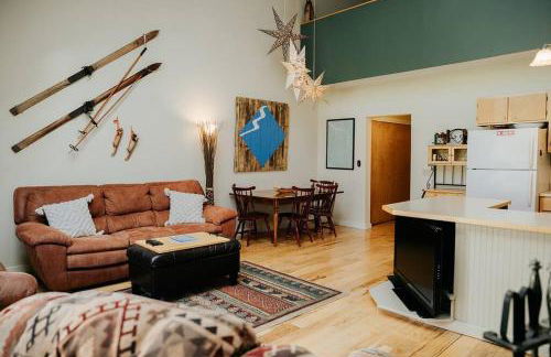 NEW! Townhouse - Tenney Mountain Resort - Foto 13
