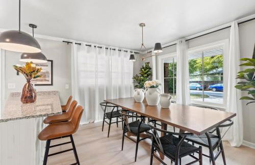 NEW 5 Star Luxury-Masters-Hot Tub-Fire Pit-EV Char - Foto 2